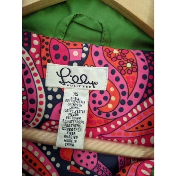 Lilly Pulitzer Green and Paisley Down Puff Vest - Picture 2 of 7